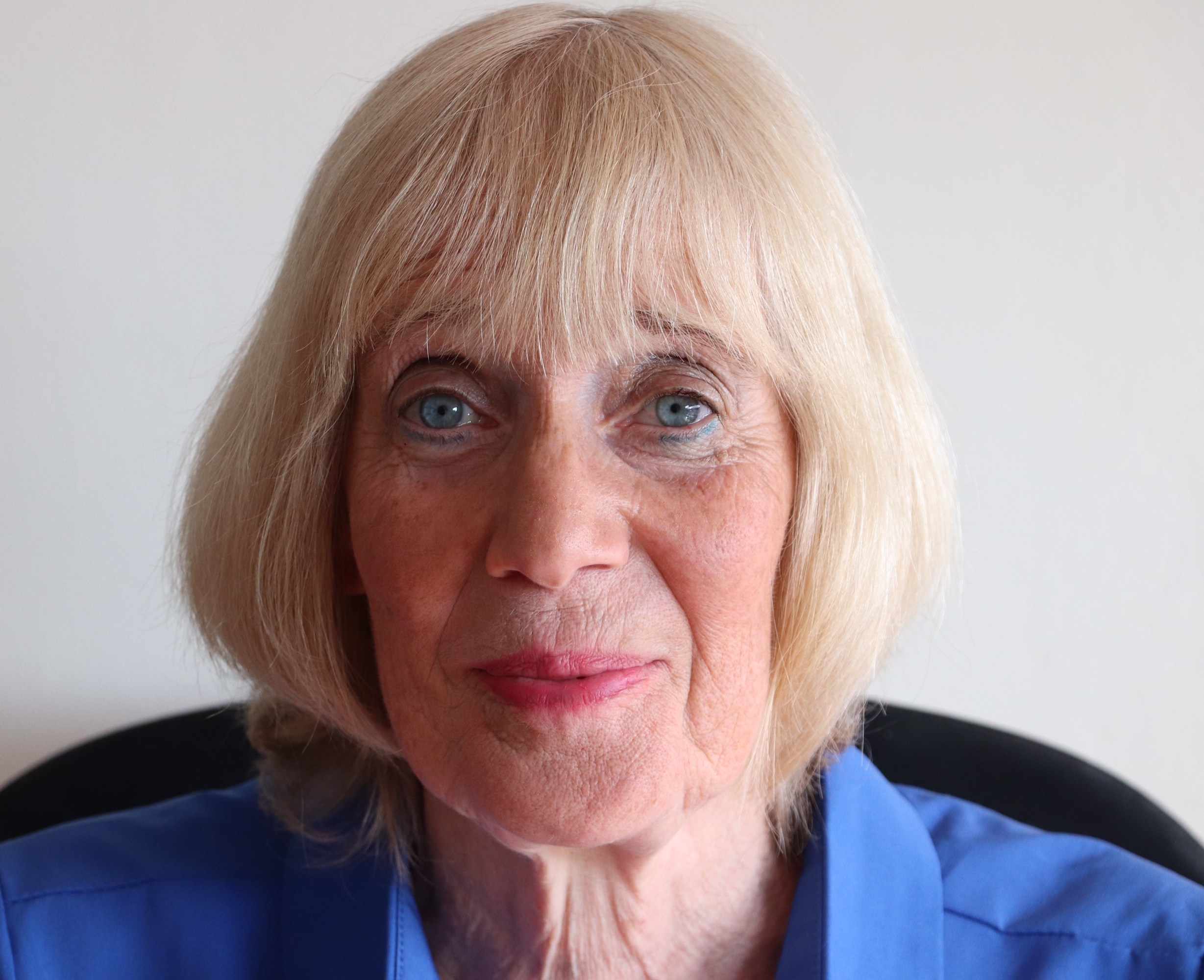 Headshot of Carole Easton.